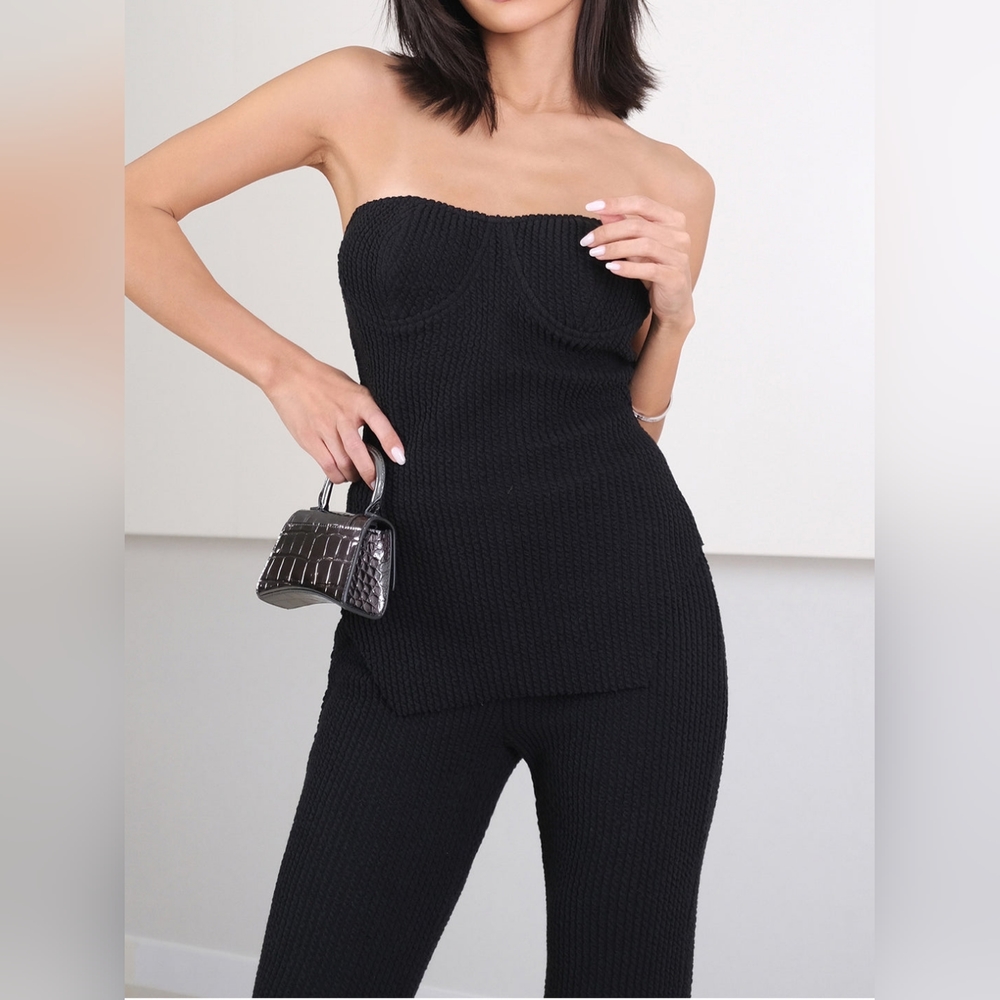 Contour Piping Strapless Tube Top